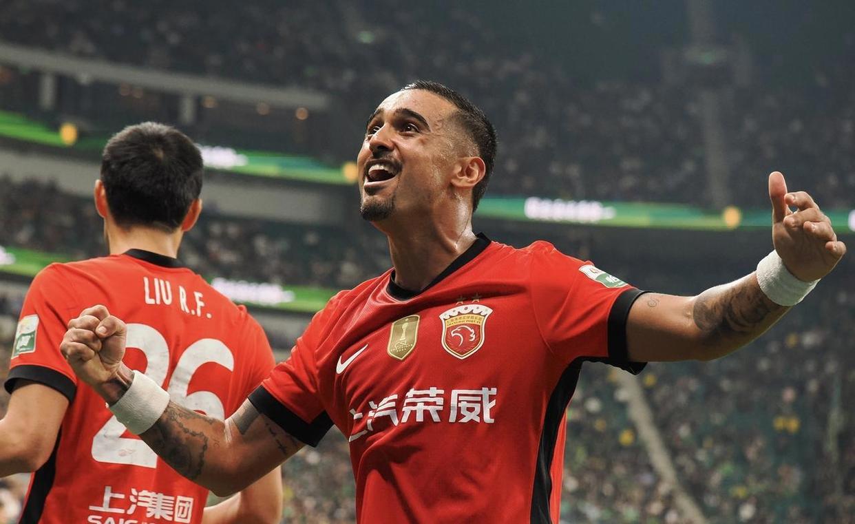 MK体育APP-关于从转会期上海海港调整名单以备法甲到赛后阿贾克斯调整名单以备亚冠，赛地聚焦——法国杯转会期热度飙升的信息